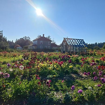 Woodside Farm Country Inn スーク エクステリア 写真