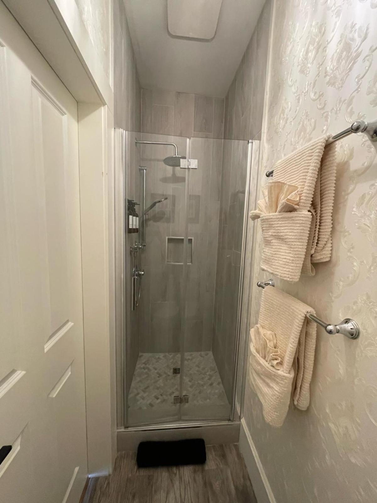 Woodside Farm Country Inn スーク エクステリア 写真
