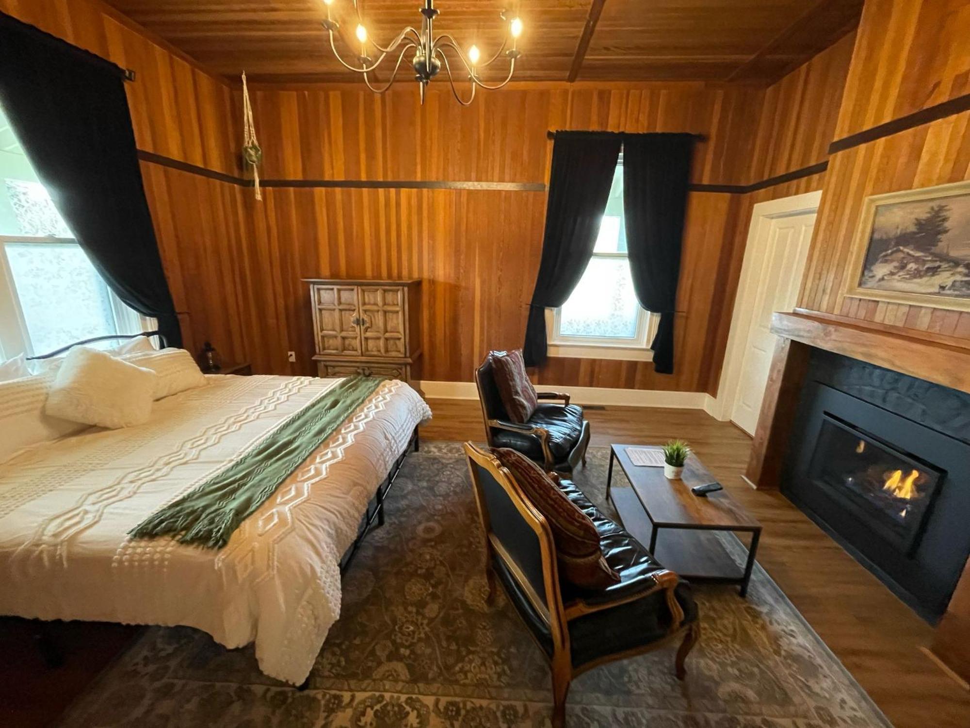 Woodside Farm Country Inn スーク エクステリア 写真